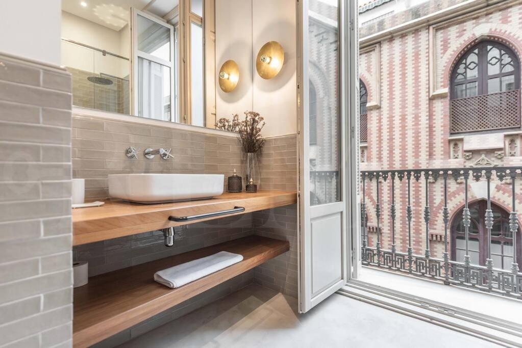 מאלגה Contemporary Loft In The Historic City Center By Rems מראה חיצוני תמונה