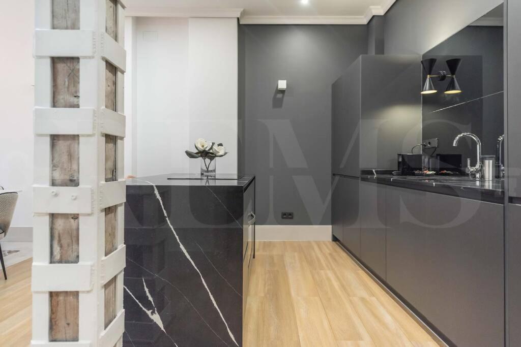 מאלגה Contemporary Loft In The Historic City Center By Rems מראה חיצוני תמונה