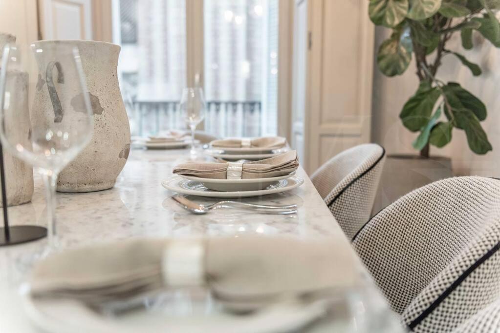 מאלגה Contemporary Loft In The Historic City Center By Rems מראה חיצוני תמונה