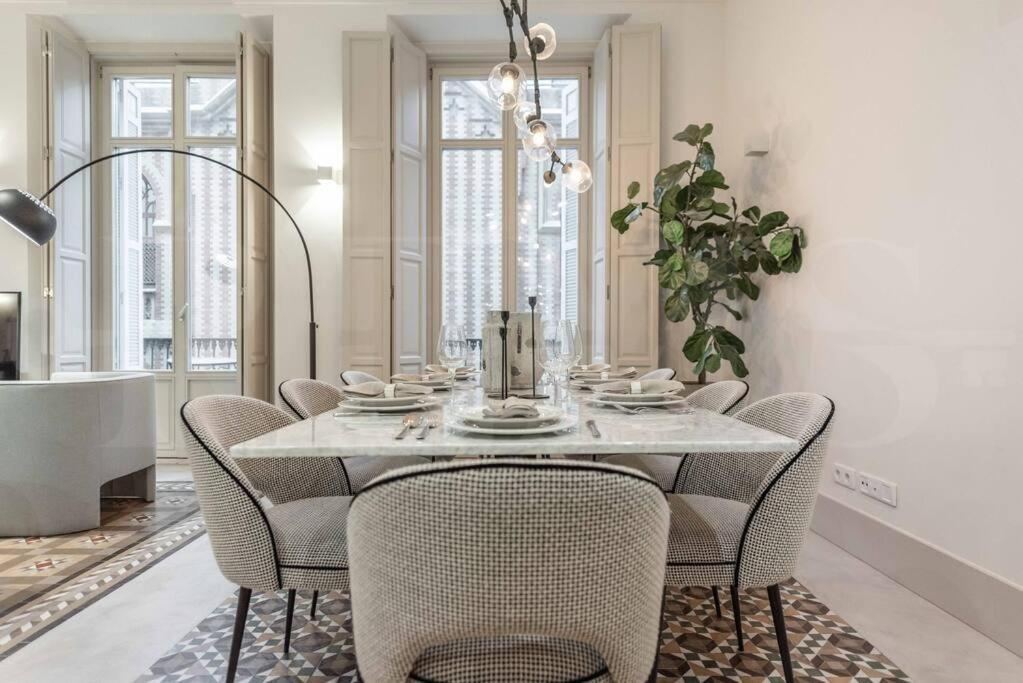 מאלגה Contemporary Loft In The Historic City Center By Rems מראה חיצוני תמונה