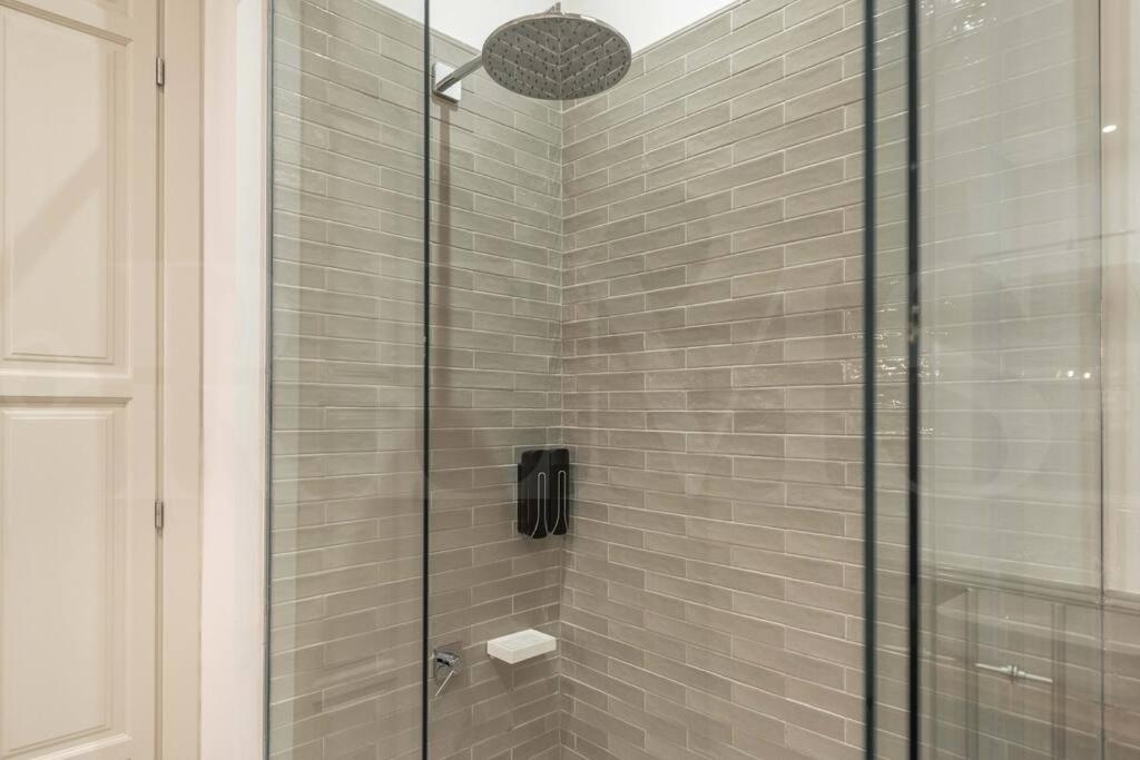 מאלגה Contemporary Loft In The Historic City Center By Rems מראה חיצוני תמונה